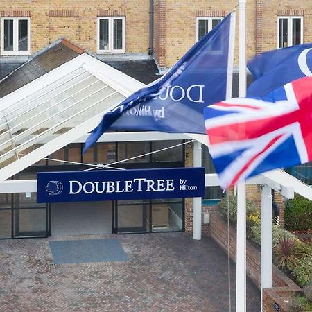 מלון בורהמווד Doubletree By Hilton London Elstree מראה חיצוני תמונה