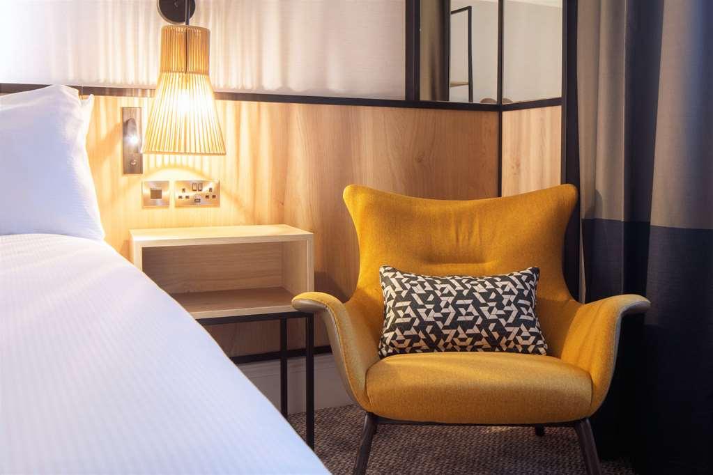 מלון בורהמווד Doubletree By Hilton London Elstree חדר תמונה