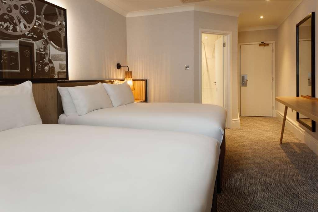 מלון בורהמווד Doubletree By Hilton London Elstree חדר תמונה