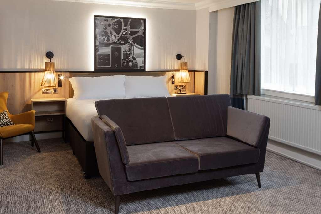 מלון בורהמווד Doubletree By Hilton London Elstree חדר תמונה