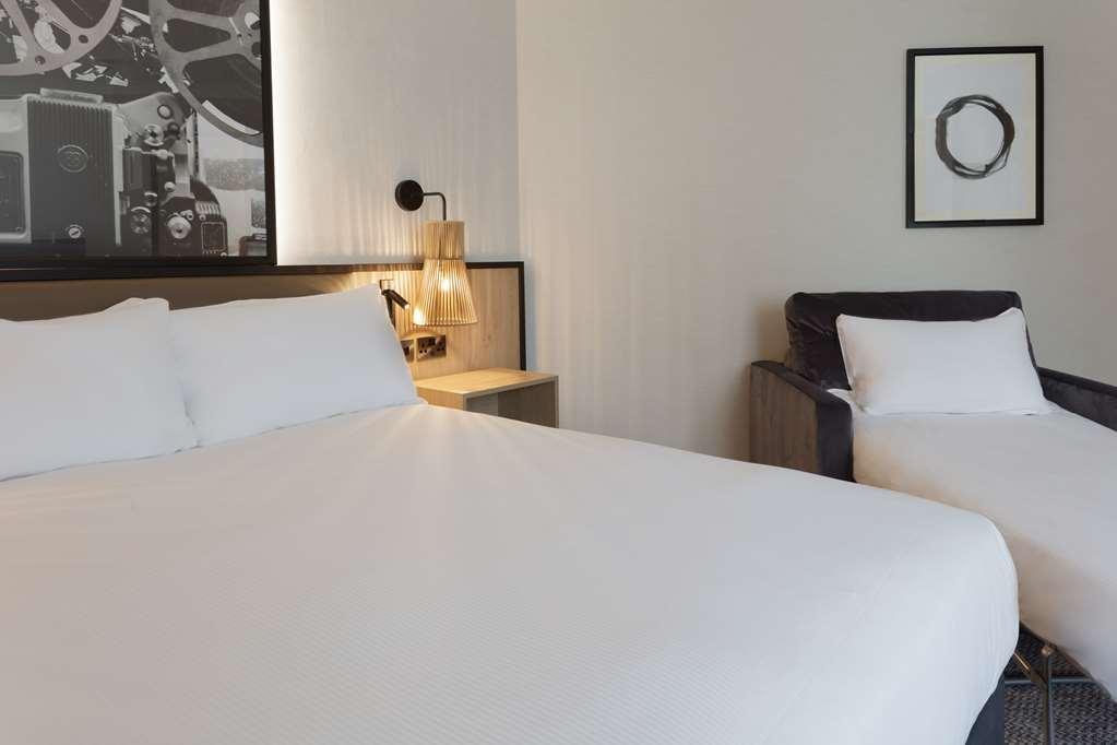 מלון בורהמווד Doubletree By Hilton London Elstree חדר תמונה